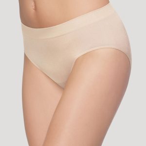 B-Smooth® Seamless Brief: Sand